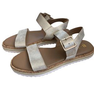 B-52 by Bullboxer Sandals Size 8
